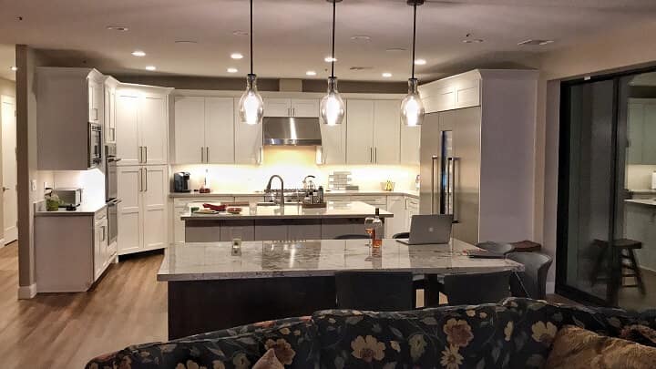 double island in kitchen